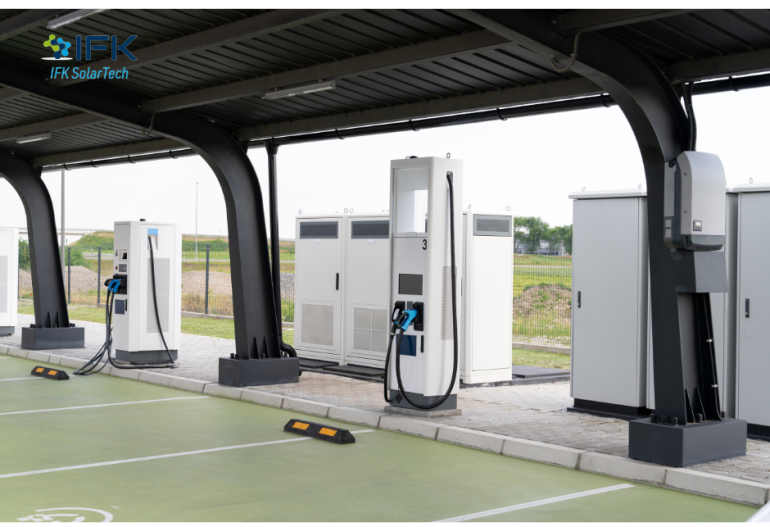 SOLAR CHARGING STATION